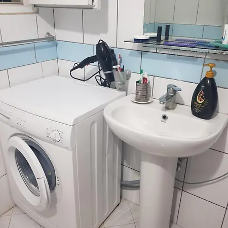 Ani's Corner * Durrës