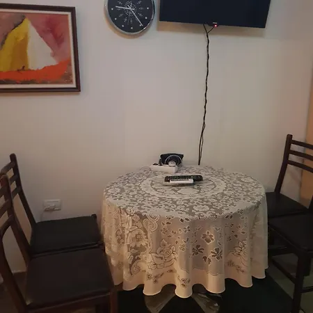 Ani's Corner * Дуррес